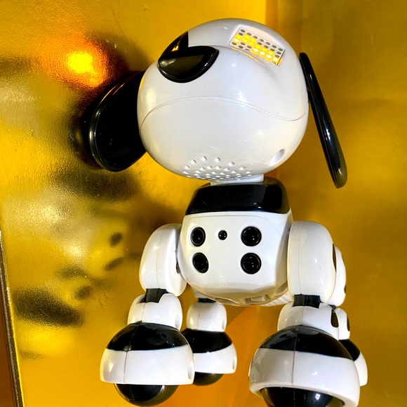 ZOOMER ZUPPIES COLLECTIBLE SPOT INTERACTIVE PUPPY WORKS MUSIC, SOUND & LIGHTS UP - Picture 14 of 15